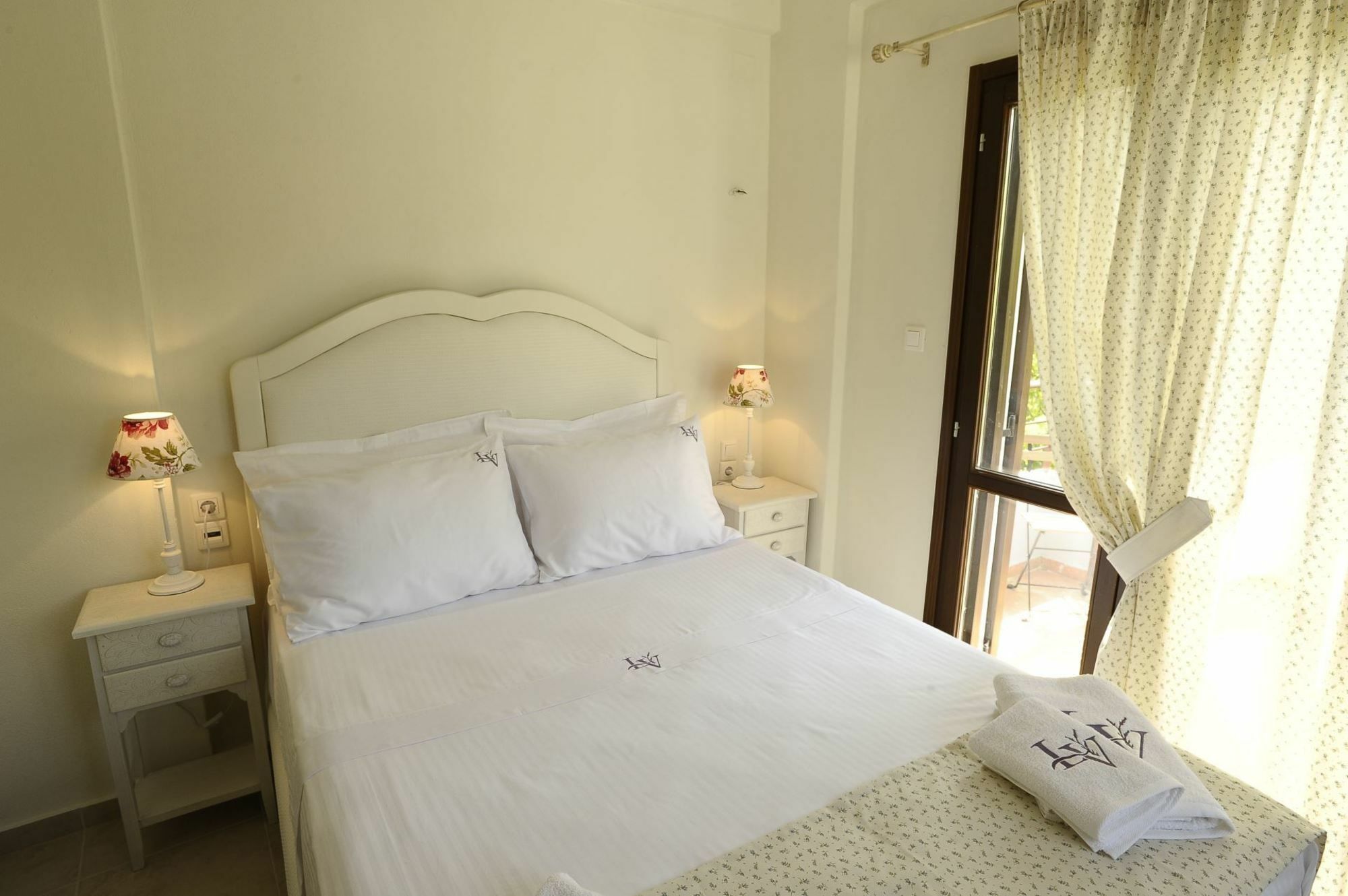Levantes Villas Kala Nera Exterior photo